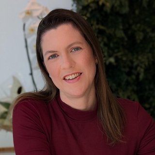 Dra. Ana Cristina Steinert